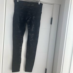 Spanx camo leggings size L